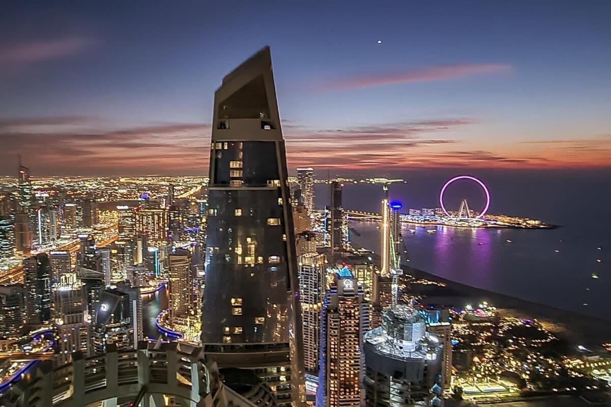 Frank Porter - Princess Tower Dubai Exterior photo